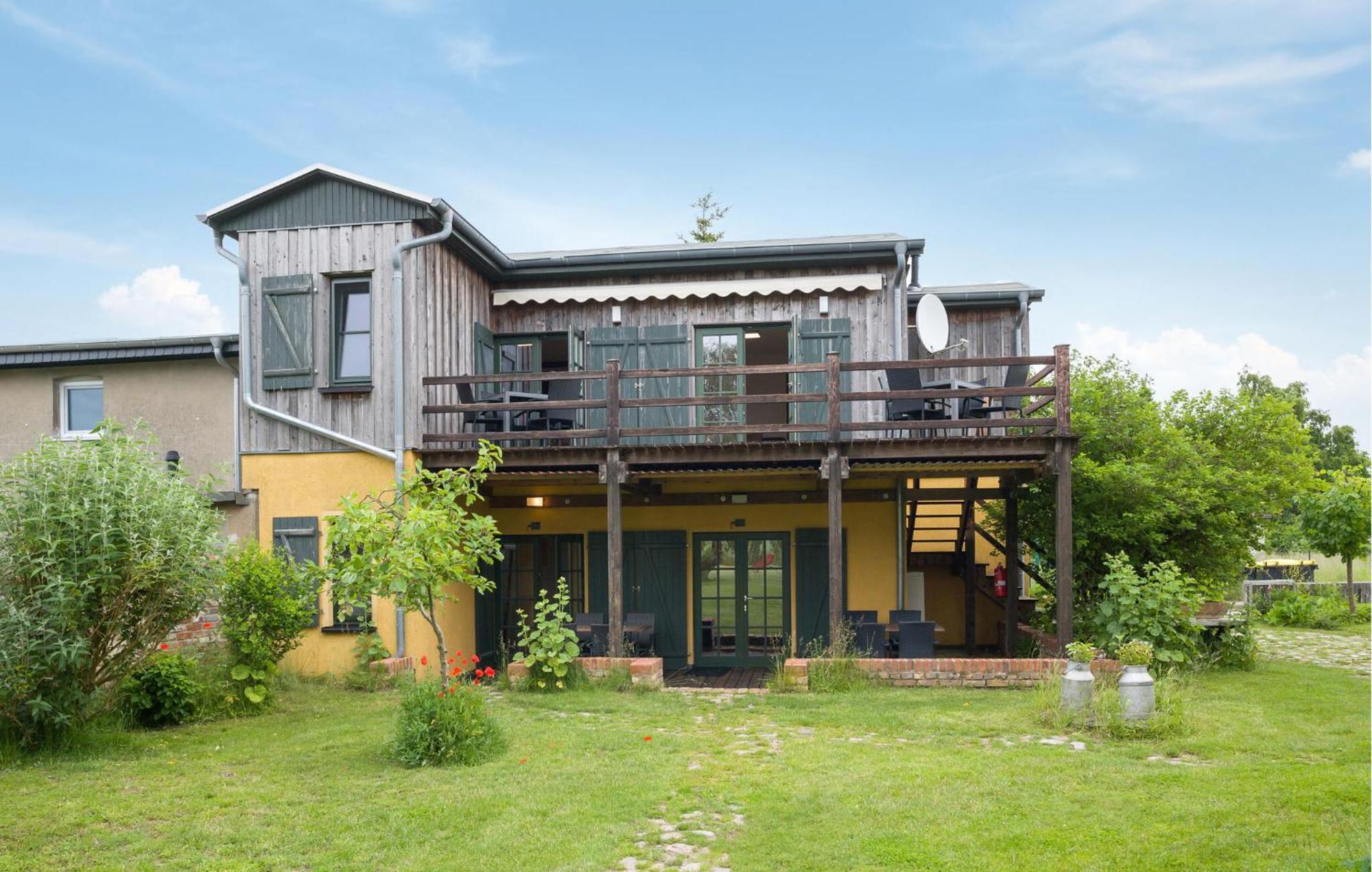 Lovely Home In Am Salzhaff With Kitchen Pepelow Kültér fotó